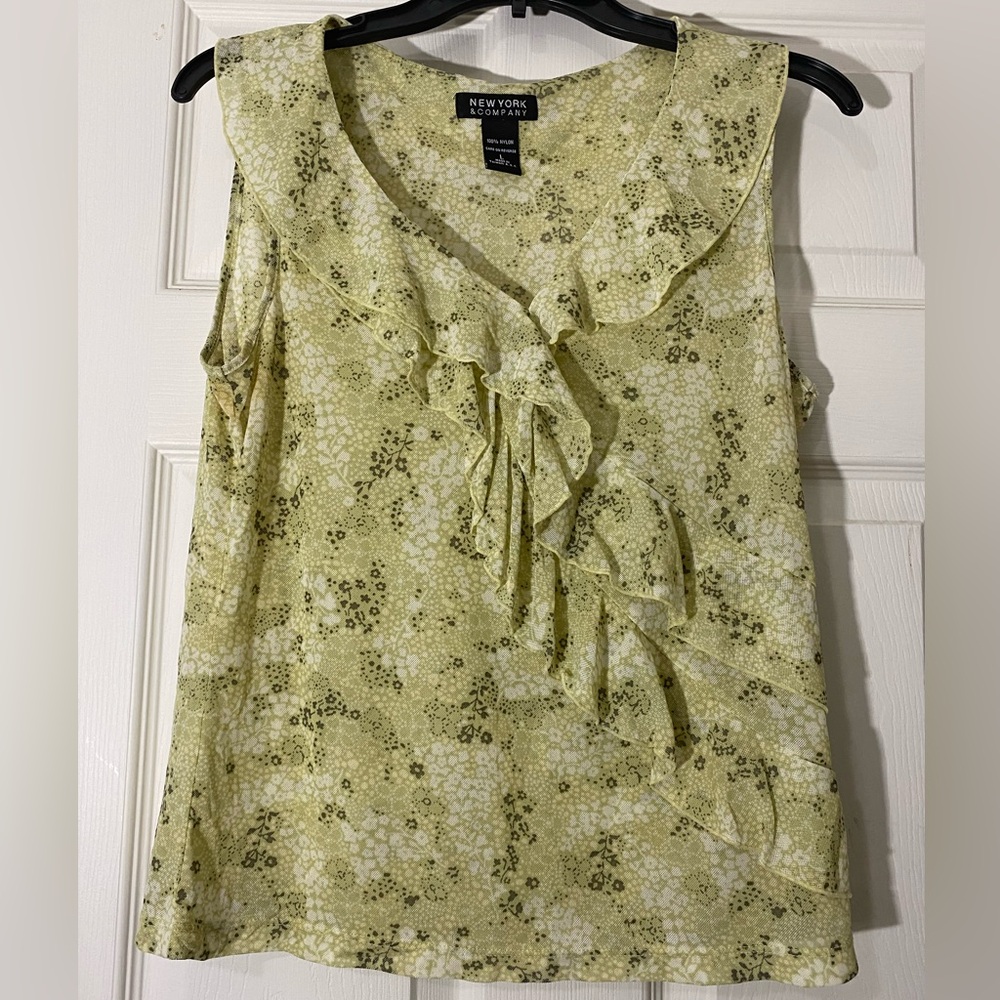 New York & Company Green Top